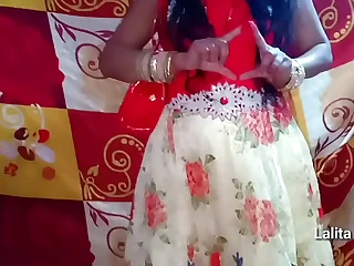 अपनी गर्लफ्रेंड प्रिया को गिफ्ट देकर कर लिया राजी porn video